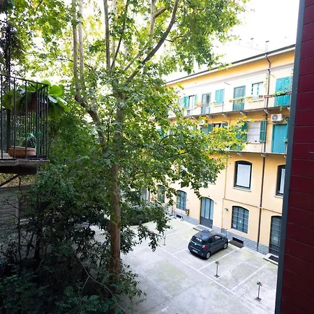 The Red Bricks - San Babila Area Apartamento *
